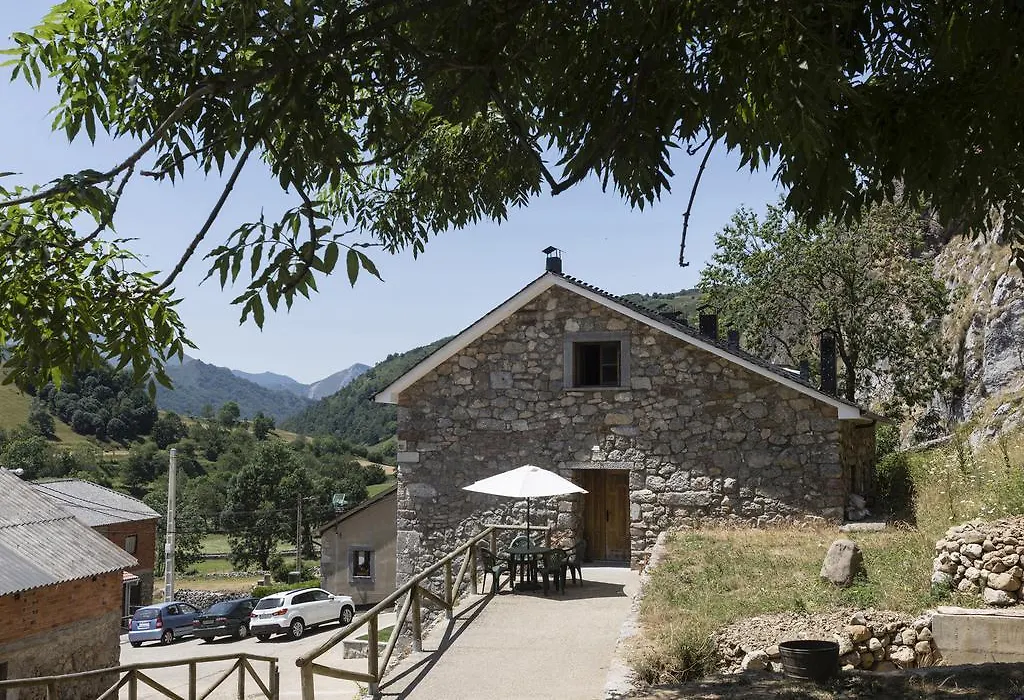 Hotel Rural Somiedo-1